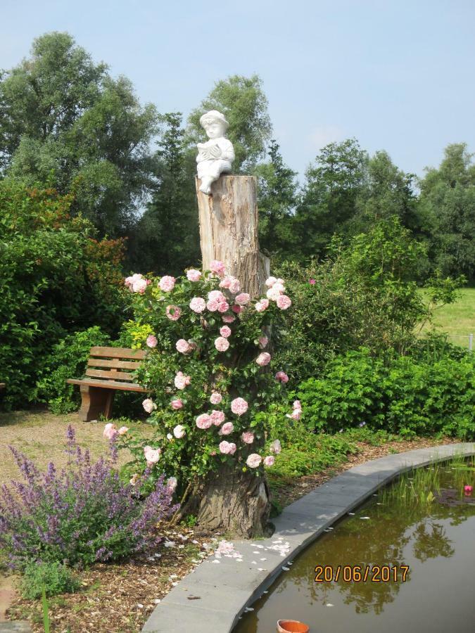 Landhotel Belitz Küsten Buitenkant foto