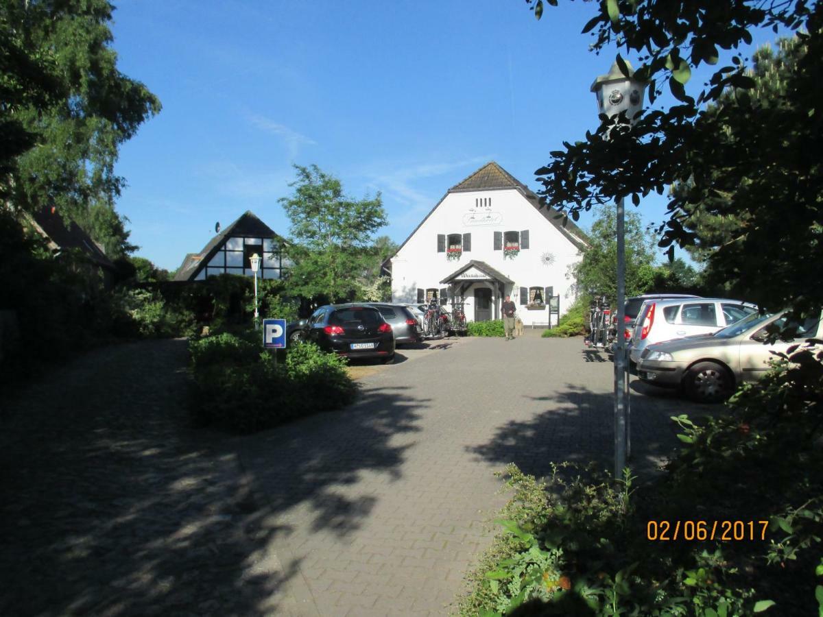 Landhotel Belitz Küsten Buitenkant foto